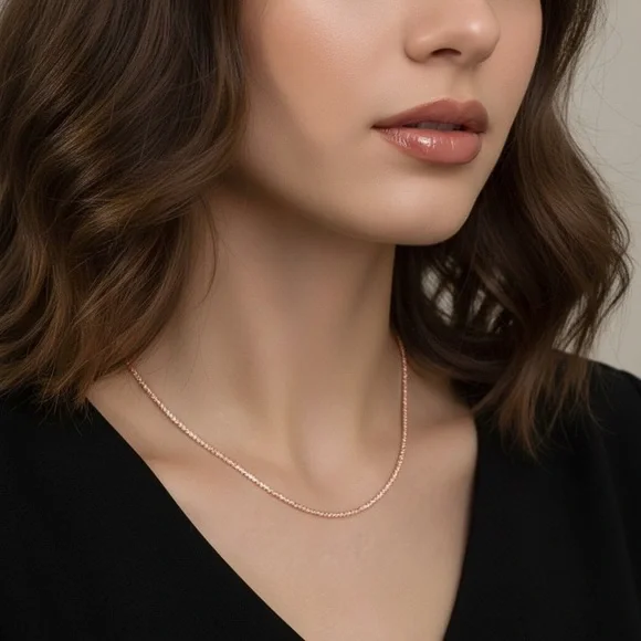Minimalist Silver Plated Glittery rose gold rope chain necklace. New. - Picture 5 of 13